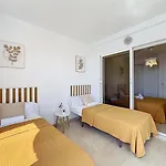 Azurea - Levante Beachfront