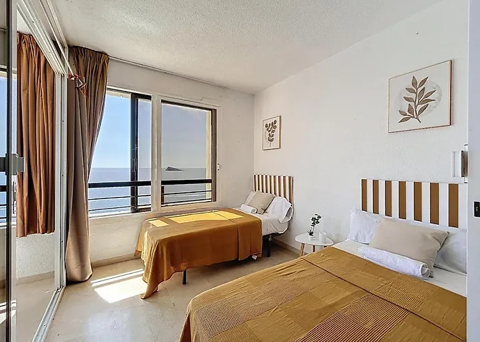 Azurea - Levante Beachfront