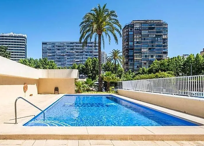 Azurea - Levante Beachfront Benidorm